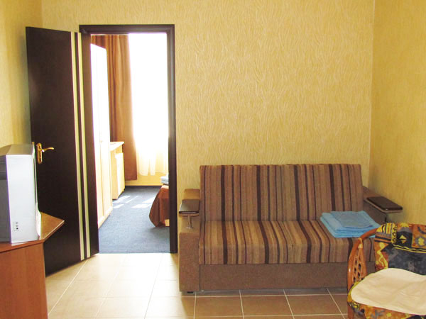 Hotel Assol Park. Apartment 3 rooms